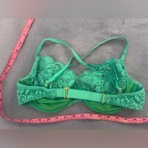 We Are HAH! EUC lace bra-halter/x-back. Teal. Sustainable. Size DD 32-40